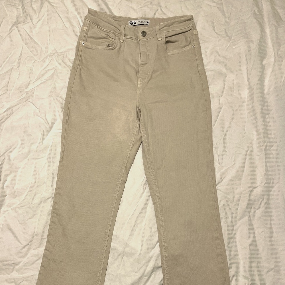 Zara Wide-Leg Beige Jeans